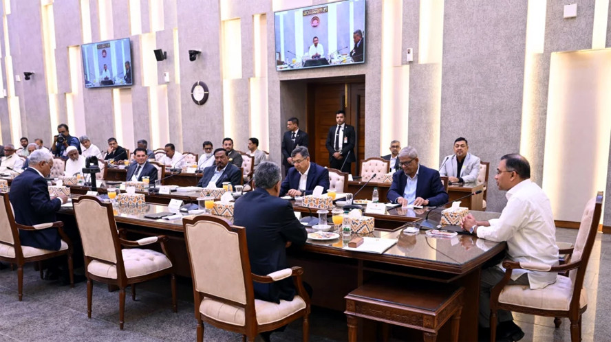 সেহরি, ইফতার ও তারাবির সময় নিরবচ্ছিন্ন বিদ্যুৎ রাখার নির্দেশ দিলেন প্রধানমন্ত্রী